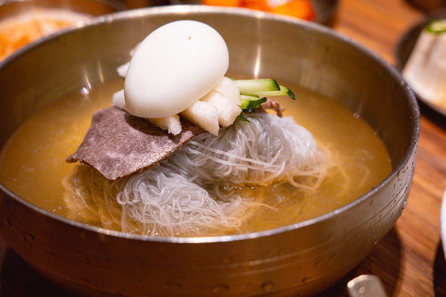 Pojeong is a Korean restaurant in Shanghai that specializes in cold noodles