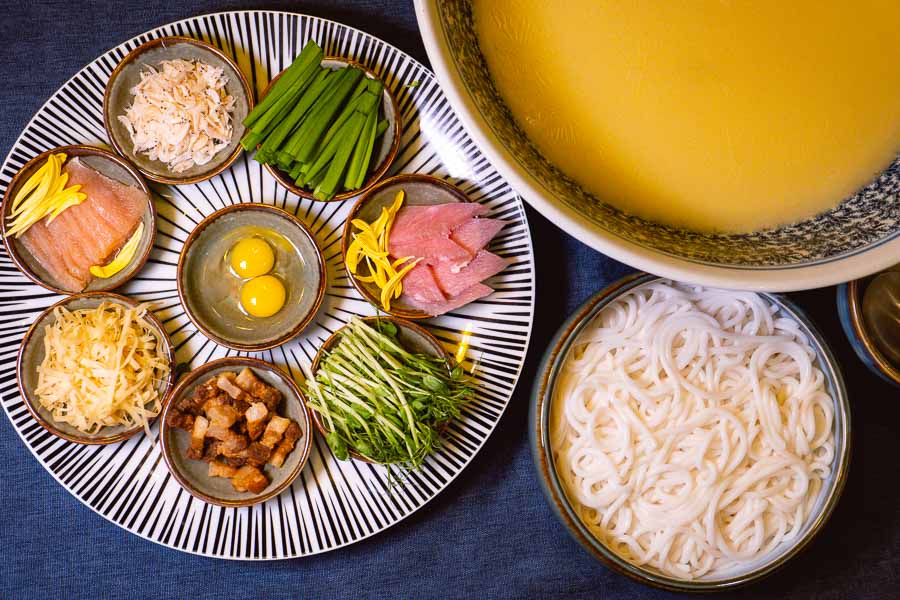 Ronglek, a cheap Yunnan restaurant in Shanghai. Photo by Rachel Gouk @ Nomfluence.