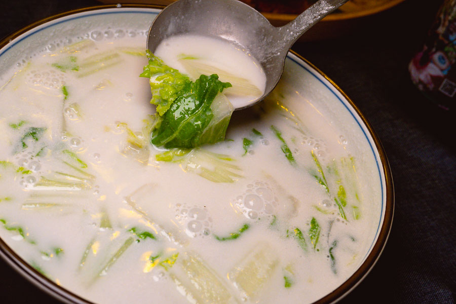 Peanut cabbage soup at Ronglek, a cheap Yunnan restaurant in Shanghai. Photo by Rachel Gouk @ Nomfluence.