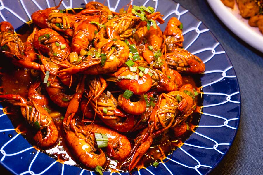 Crayfish at Ronglek, a cheap Yunnan restaurant in Shanghai. Photo by Rachel Gouk @ Nomfluence.