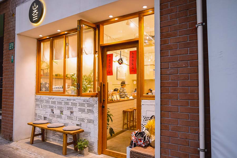 Sansan coffee. Cafes and coffee shops in Shanghai. Photo by Rachel Gouk @ Nomfluence.