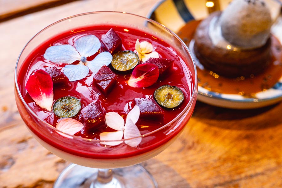 The CUT Steak & Fries, restaurant and steakhouse in Shanghai. Photo by Rachel Gouk @ Nomfluence.