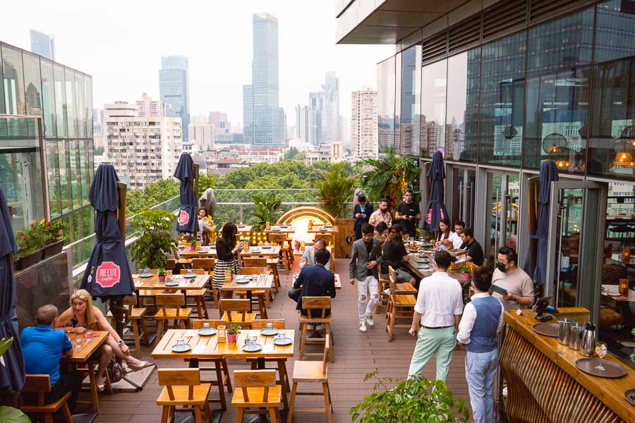 The CUT Rooftop, restaurant bar and lounge in Shanghai. Photo by Rachel Gouk @ Nomfluence.