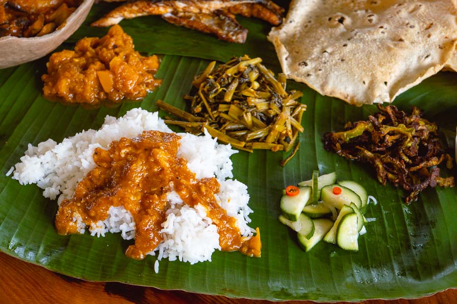 Banana Leaf Rice, a Malaysian dish and staple at any Indian restaurant. Food blogger and Malaysian native Rachel Gouk does a pop-up in Shanghai, serving this classic meal. Photo by Rachel Gouk @ Nomfluence.