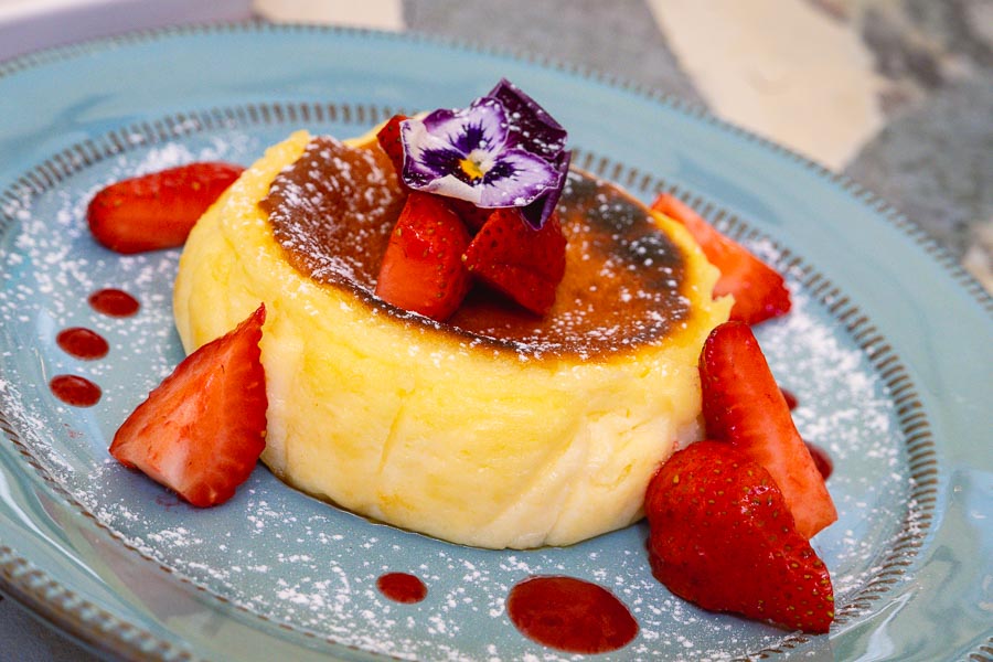 Dessert at Bandit, a restaurant and bar in Shanghai. Photo by Rachel Gouk @ Nomfluence. 