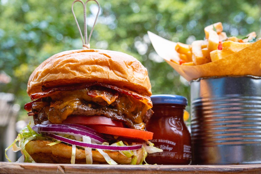 Double Smash Cheeseburger at The Cannery. Shanghai Burger Month 2021 is a moth dedicated to the love of burgers, brought to you by food & drink blog Nomfluence.