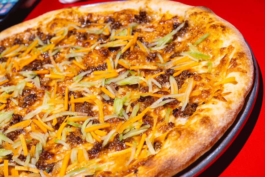 Homeslice Shanghai launches three new pizzas for the summer 2021 menu. Plus: Nomfluence's pork satay pizza raised ¥19,000 for charity!