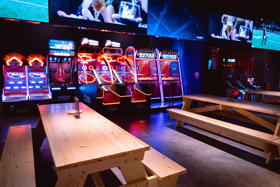 Cages Huangpu is an all-in-one sports bar, restaurant, and entertainment destination near West Bund, Shanghai. Photo by Rachel Gouk @ Nomfluence.