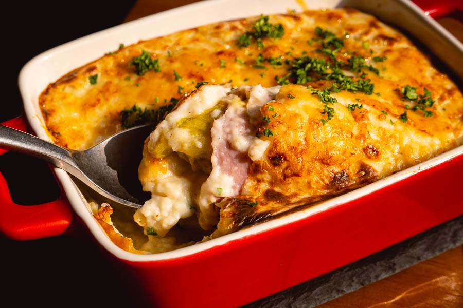 Spread, a cafe bar in Jing'an, Shanghai that does tartines and wine. Photo by Rachel Gouk @ Nomfluence.