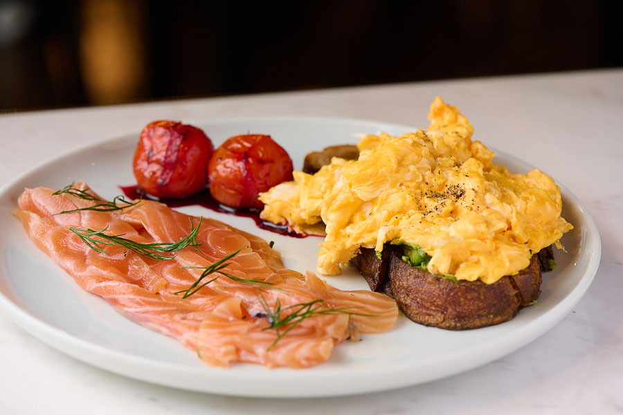 Crush is a modern American wine bistro in Jing'an, Shanghai that also does a free-flow brunch.