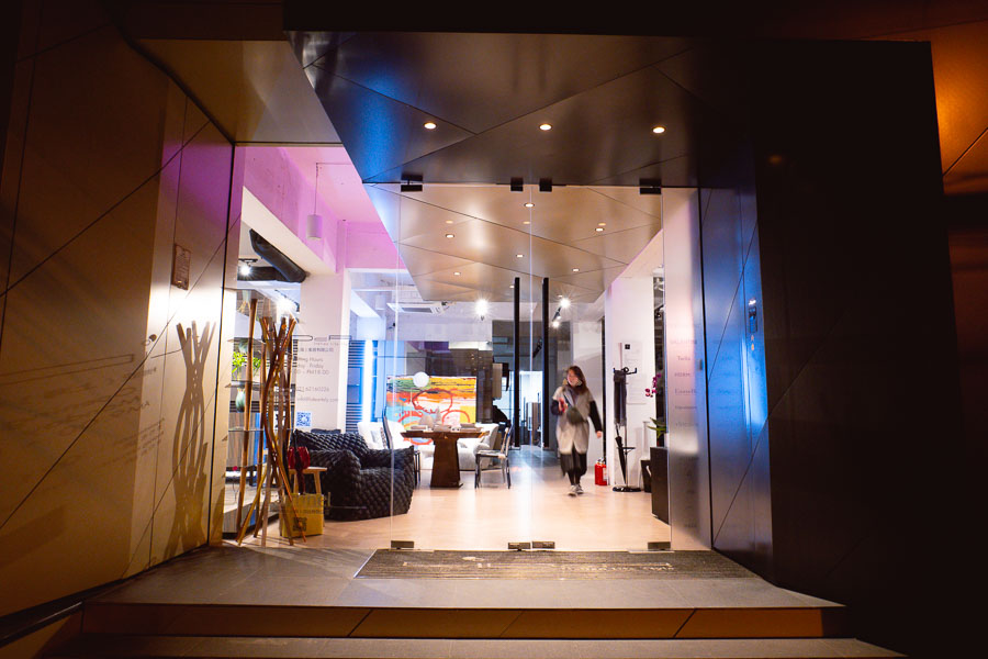 The Showroom, an Italian designer speakeasy cocktail bar in Shanghai. Photo by Rachel Gouk @ Nomfluence