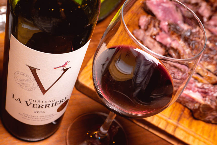 MUST Wine & Grill is a French restaurant in Jing'an, Shanghai serving French classics, steaks, and burgers. Photo by Rachel Gouk @ Nomfluence.