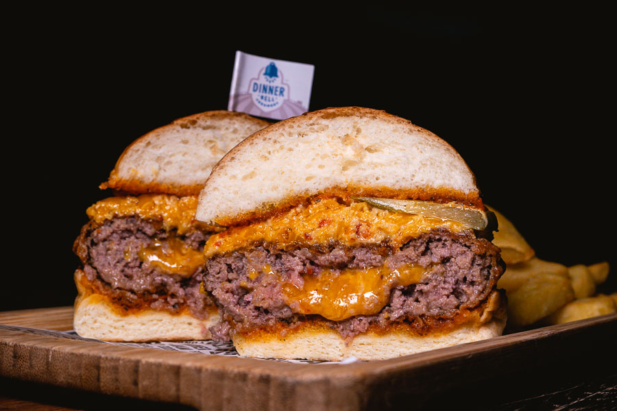 Shanghai Burger Month 2022 by Nomfluence. Photo by Rachel Gouk @ Nomfluence.