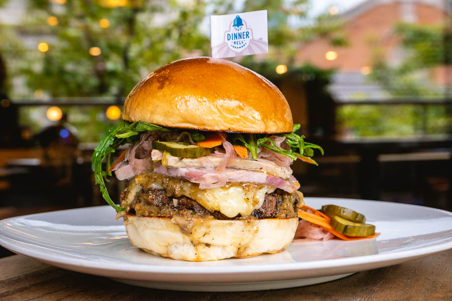 Liquid Laundry. Shanghai Burger Month 2022 by Nomfluence. Photo by Rachel Gouk @ Nomfluence.