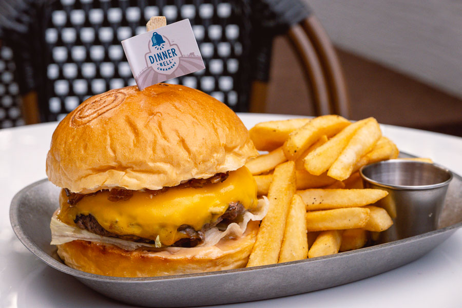 Char Char Bistro. Shanghai Burger Month 2022 by Nomfluence. Photo by Rachel Gouk @ Nomfluence.