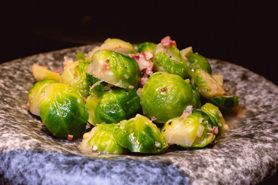 Black Glove is a gin-forward cocktail bar and restaurant in Shanghai. Photo by Rachel Gouk @ Nomfluence. 