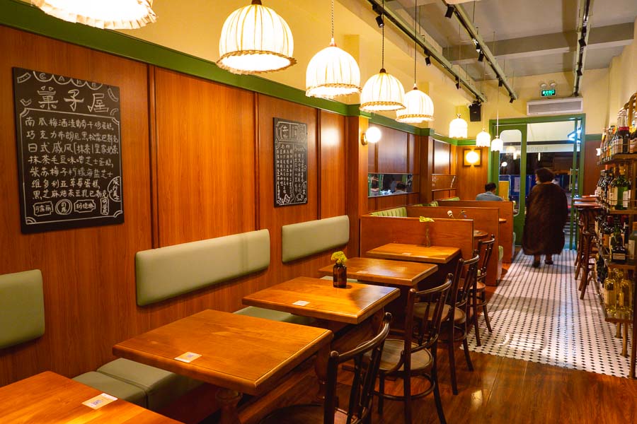 Rumor, a cafe in Shanghai serving Japanese style yoshoku dishes like hamburger steak and katsu curry. Photo by Rachel Gouk @ Nomfluence.