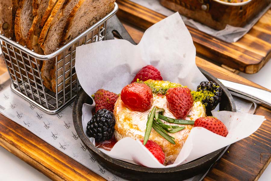 Xouk, an all-day restaurant at 1000 Trees by The Azul Group, Shanghai. Photo by Rachel Gouk @ Nomfluence.