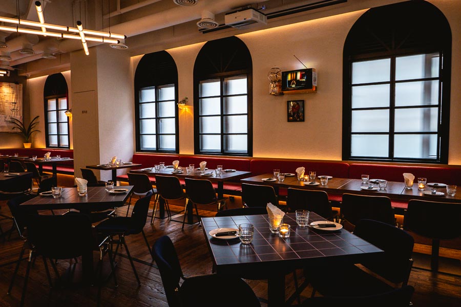 ZUP Pizza Bar is a restaurant and bar in Shanghai that does Chicago-style thin crust tavern pizzas. Photo by Rachel Gouk @ Nomfluence.
