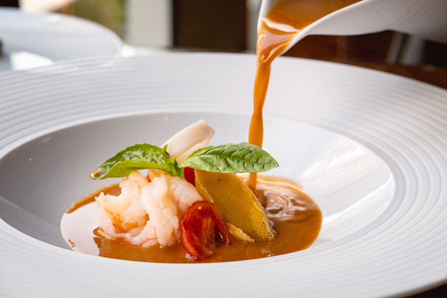 1515 West Chophouse & Bar is a steakhouse at the Jing An Shangri-La Shanghai. Photo by Rachel Gouk @ Nomfluence.