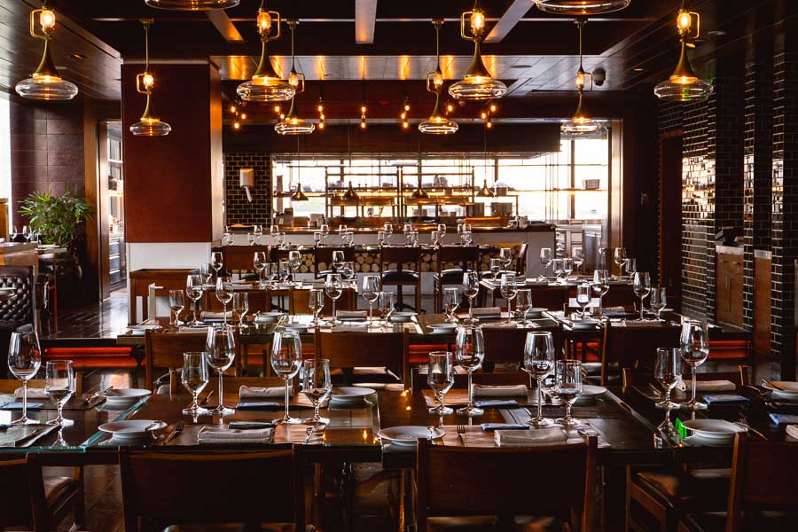 1515 West Chophouse & Bar is a steakhouse at the Jing An Shangri-La Shanghai. Photo by Rachel Gouk @ Nomfluence.