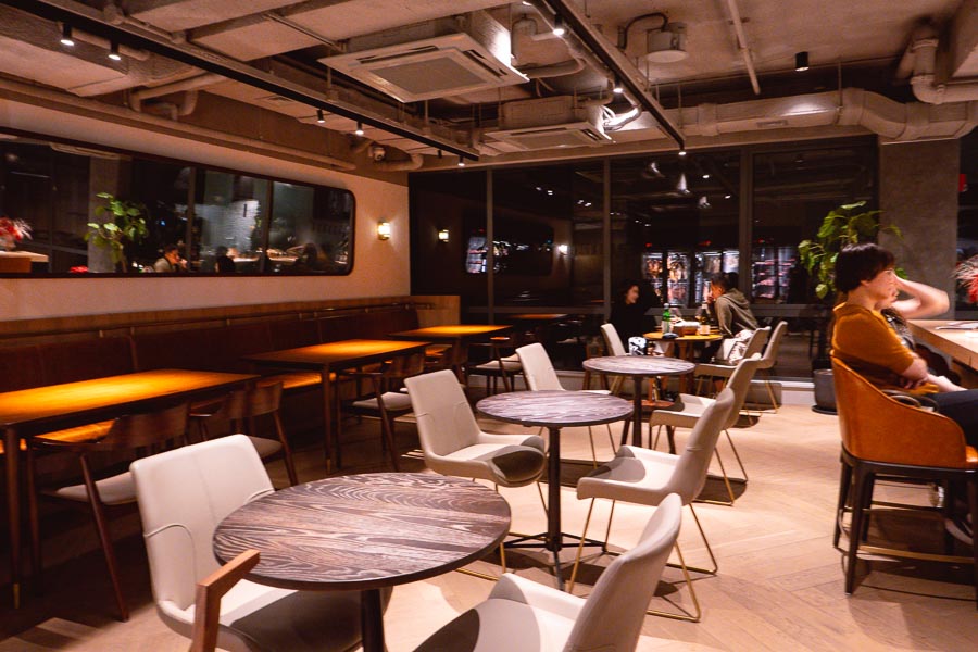 The Merchants Shanghai is a fine grill restaurant that specializes in dry aged fish and fowl, cooked on a wood fired grill. Photo by Rachel Gouk @ Nomfluence.