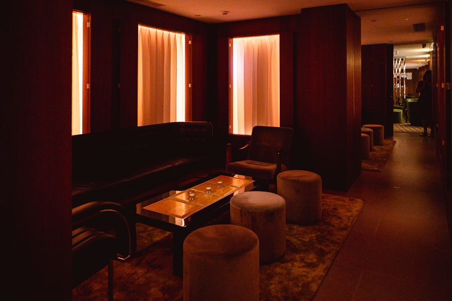 The Upper Room, a Bund-side cocktail bar in Shanghai with drinks from the J.Boroski Shanghai team. Photo by Rachel Gouk @ Nomfluence.