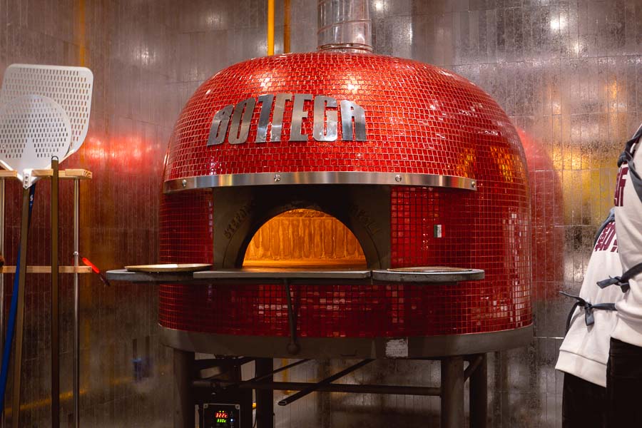 Bottega Shanghai, a restaurant and bar that specializes in Neapolitan pizzas and Italian comfort food. Photo by Rachel Gouk @ Nomfluence.