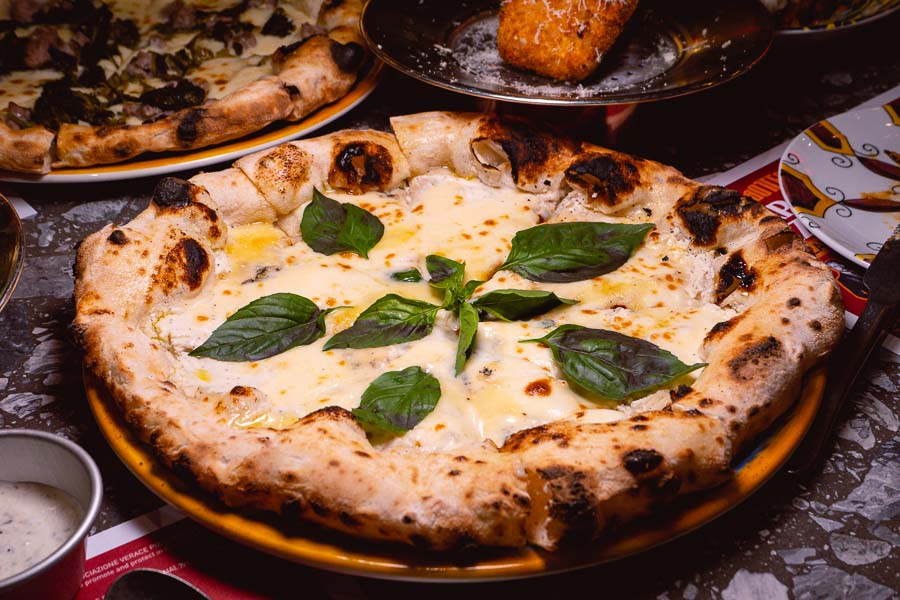 Bottega Shanghai, a restaurant and bar that specializes in Neapolitan pizzas and Italian comfort food. Photo by Rachel Gouk @ Nomfluence.