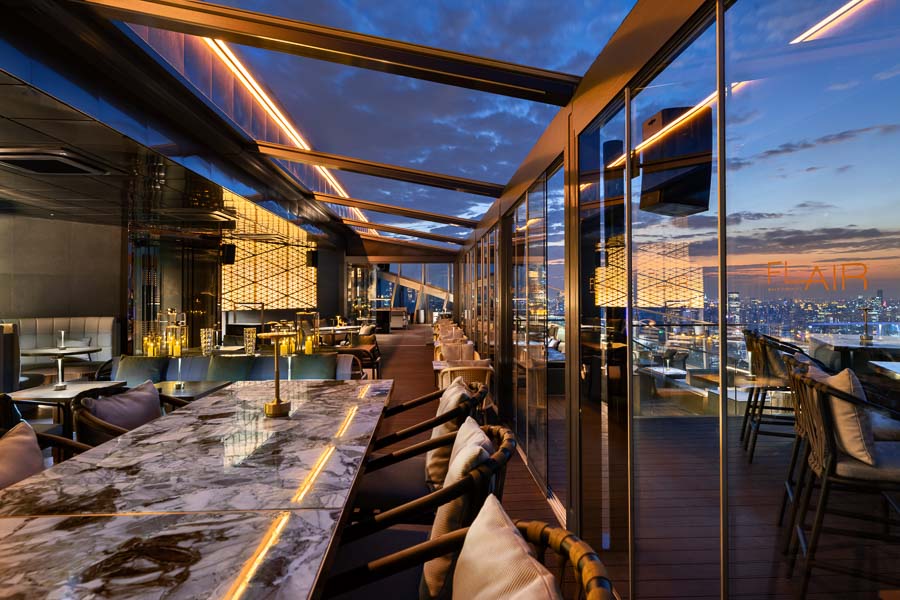 Shanghai's most iconic rooftop restaurant and bar Flair reopens after a facelift. The best view in Shanghai at The Ritz-Carlton Pudong, Shanghai. @ Nomfluence