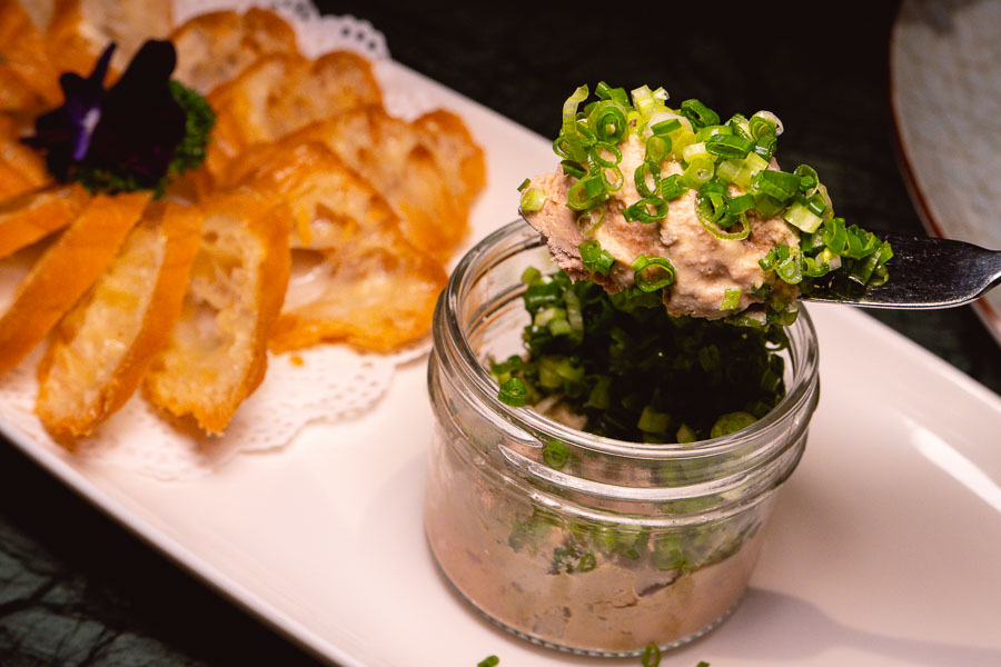 Dim Sum Society (Yi Long) is a Cantonese restaurant on Donghu Lu, Shanghai. Photo by Rachel Gouk @ Nomfluence.