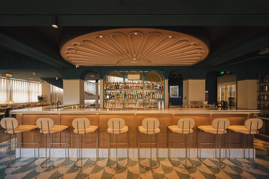 Dim Sum Society (Yi Long) is a Cantonese restaurant on Donghu Lu, Shanghai.