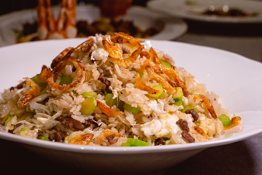 Maison Gingko (文杏馆·臻) is a traditional Cantonese restaurant in Gubei, Shanghai. Expect showy dishes like Jinhua Yushu chicken for dinner. Photo by Rachel Gouk @ Nomfluence