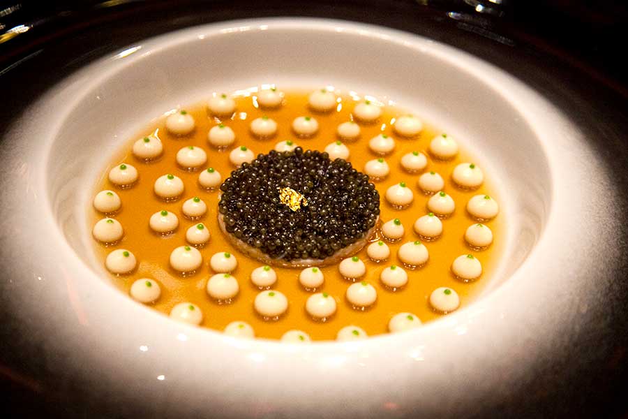 L'Atelier de Joel Robuchon closes its Shanghai restaurant. Photo by Rachel Gouk @ Nomfluence.