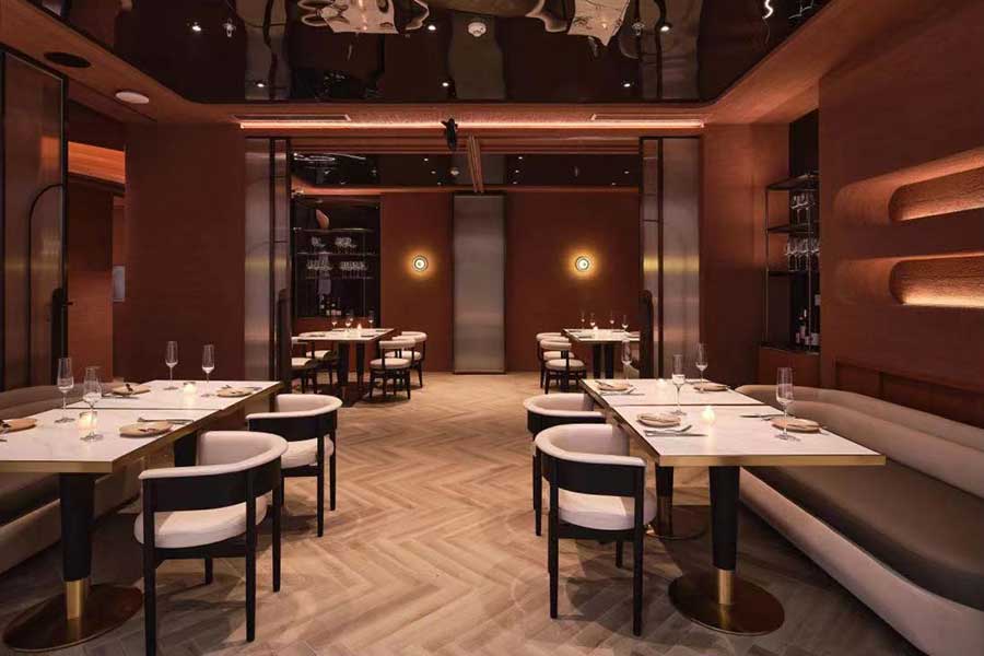 Wine bar Fenoli opens a Jing'an location, offering grilled mains in addition to their creative small plates.