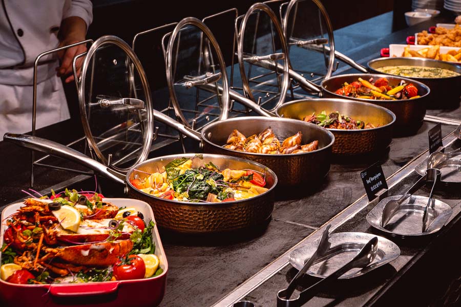 One of the biggest brunch buffets in Shanghai at YICAFE, Pudong Shangri-La, Shanghai. Photo by Rachel Gouk @ Nomfluence.