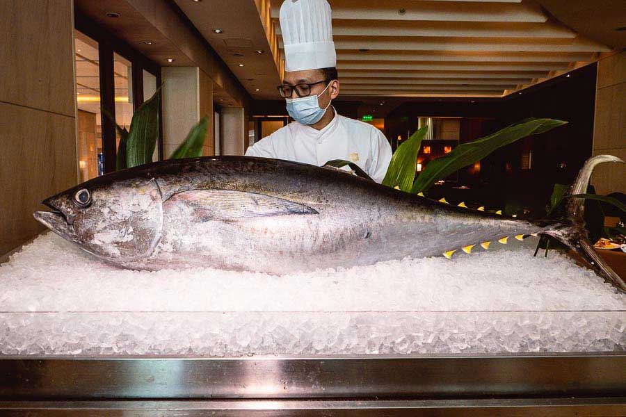 One of the biggest brunch buffets in Shanghai at YICAFE, Pudong Shangri-La, Shanghai. Photo by Rachel Gouk @ Nomfluence.