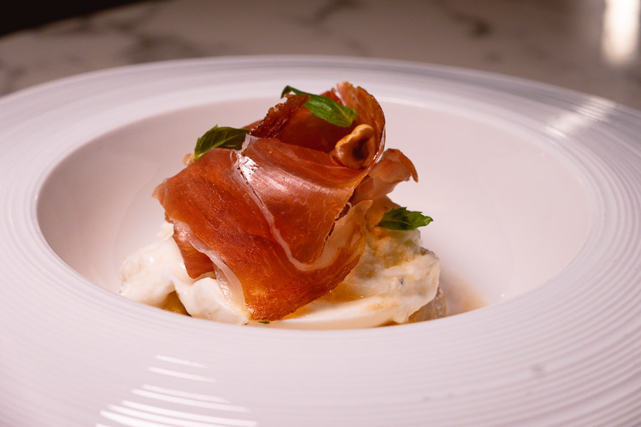 CIBVS is an Italian restaurant in Jing'an, Shanghai. Photo by Rachel Gouk @ Nomfluence.