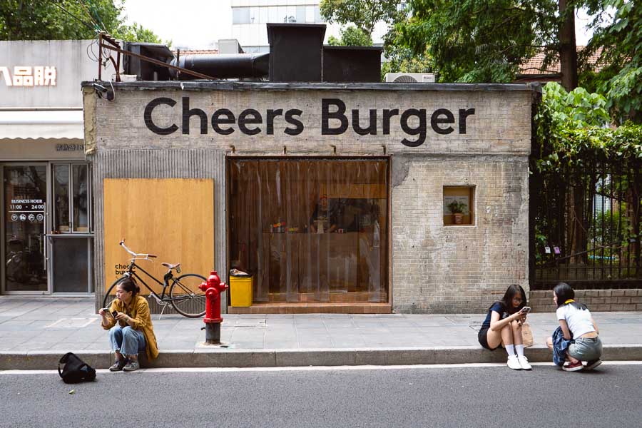 Sensational burgers at this hole-in-the-wall in Xuhui district. Is it worth it? Photo by Rachel Gouk @ Nomfluence