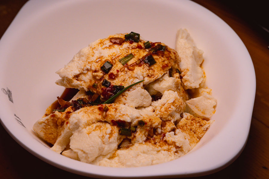 Fresh tofu at this Chaoxian restaurant in Koreatown, Shanghai. Photo by Rachel Gouk @ Nomfluence.