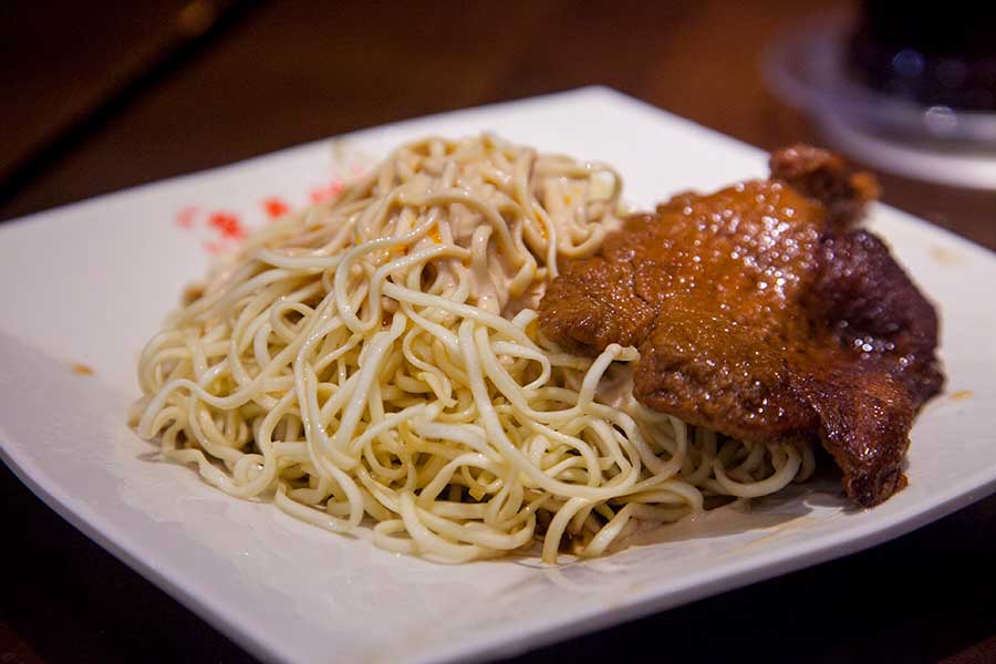 The best cold noodles in Shanghai: Shanghai-style cold noodles at Dong Tai Xiang. Photo by Rachel Gouk @ Nomfluence