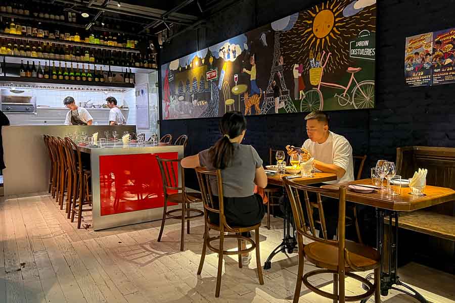 Modern Chinese wine bistro Alors in Tianzifang, Shanghai. Photo by Rachel Gouk @ Nomfluence.