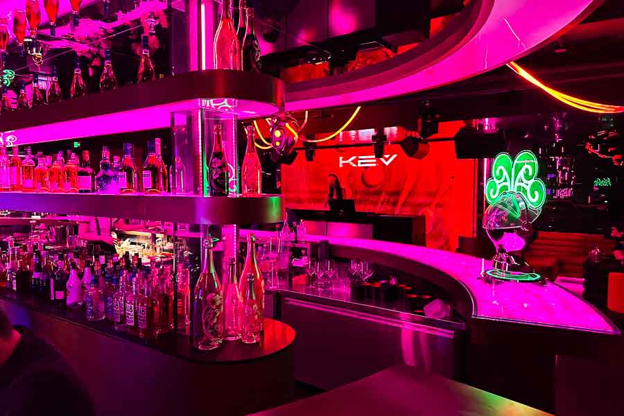 Shanghai Nightlife on the Bund: Former Bar Rouge turns into KEV. @ Nomfluence