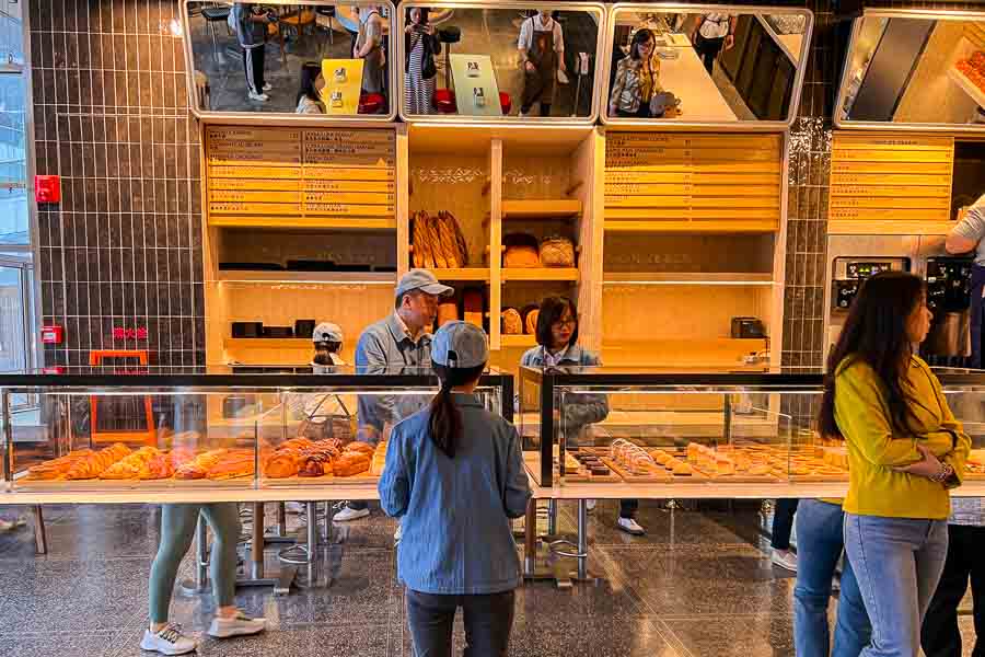 Roodoodoo is an all-day restaurant, bakery, and cafe by Paul Pairet, located at IFC mall in Lujiazui, Shanghai. Photo by Rachel Gouk @ Nomfluence