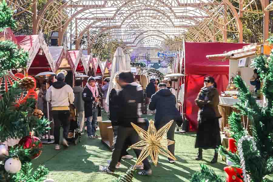 The best Christmas markets in Shanghai. @ Nomfluence