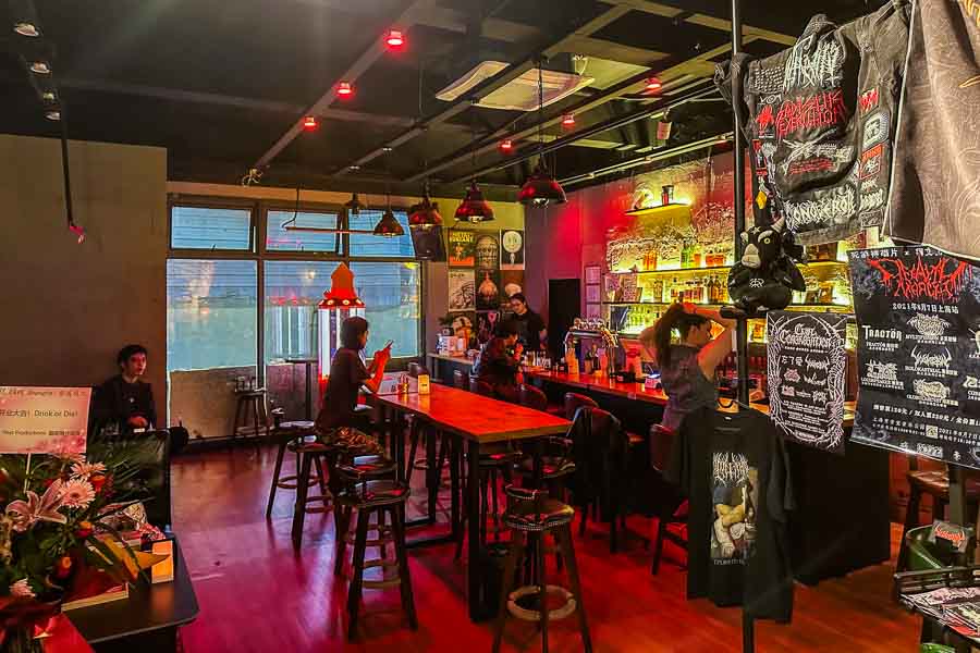 CAVE an underground heavy metal dive bar in Shanghai. @ Nomfluence