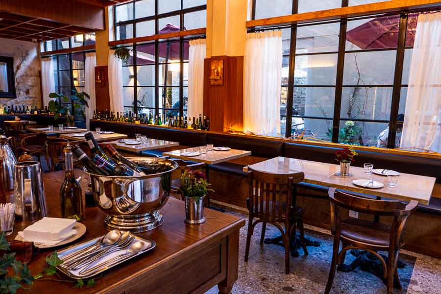 Foodie Social at Hong Shou Fang (鸿寿坊), a dining destination and commercial hub that boasts more than 60 restaurants, bars, and cafes, located in Putuo district, Shanghai. Photo by Rachel Gouk @ Nomfluence