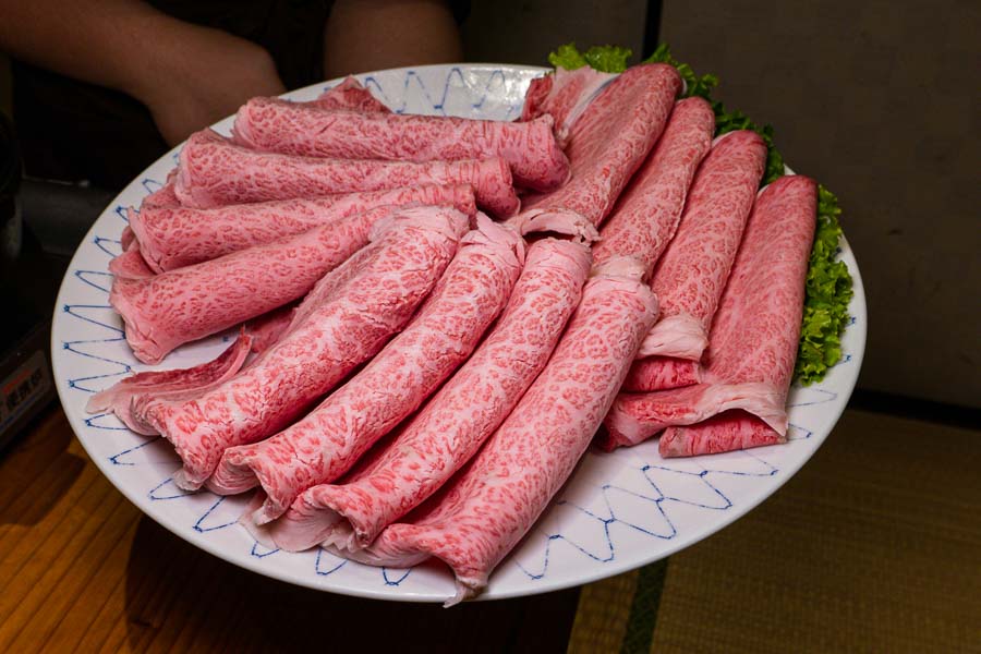 A5 sukiyaki Japanese restaurant Shanghai. Photo by Rachel Gouk @ Nomfluence
