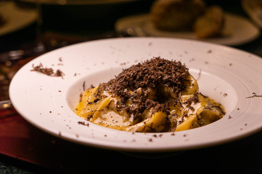 Italian restaurant Bella Vita Bistro in Shanghai. Photo by Rachel Gouk @ nomfluence.