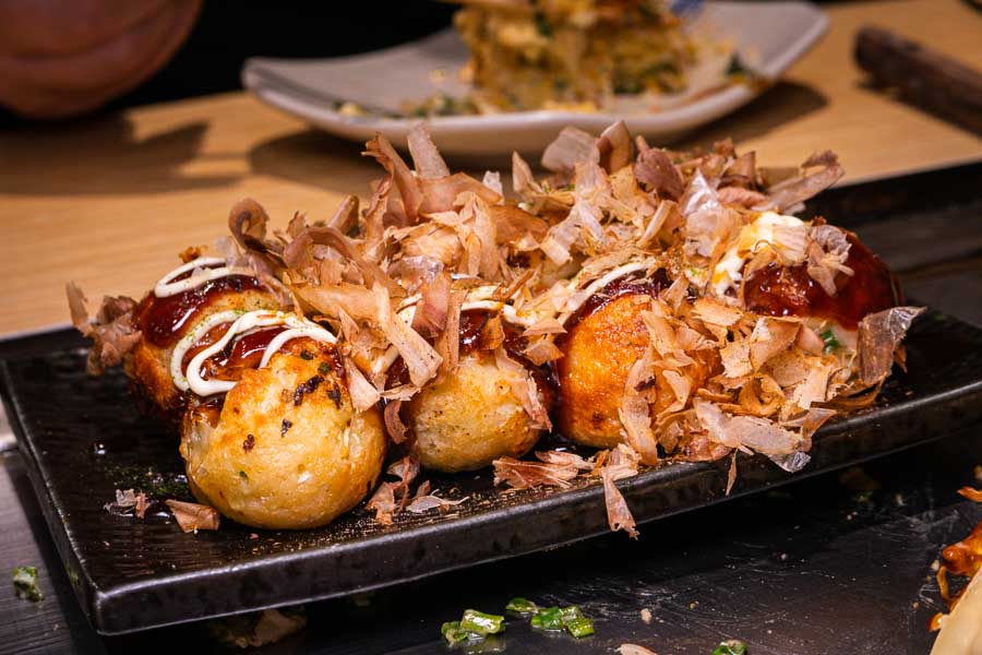 Okonomiyaki at Japanese late-night restaurant Himari in Gubei, Shanghai. Photo by Rachel Gouk @ Nomfluence